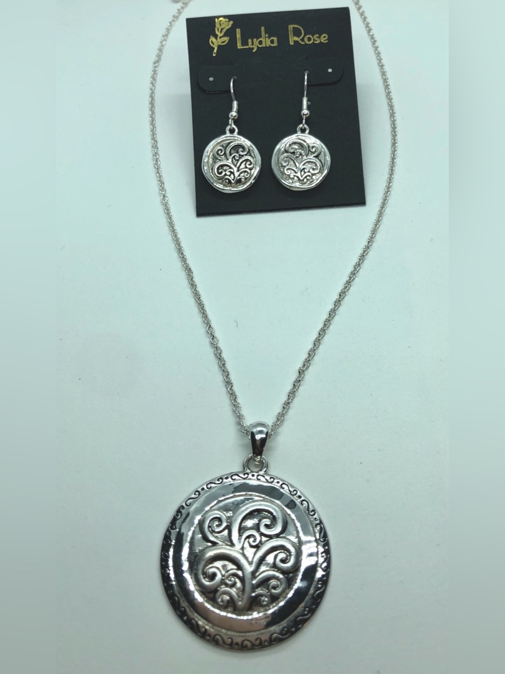 Silver-Tone Filigree Pendant Necklace & Earrings Set